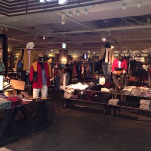 Massimo Fashion 中央区西心斎橋2 8 29 中央区 大阪市 大阪府 Japan Phone Number Yelp