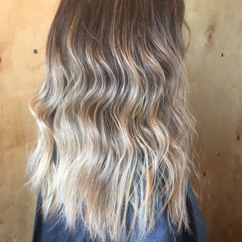 Sweet 200 Salon - #amymarshallhair - Hair Salons Near Me - Dallas, Texas Sweet 200 Salon - #amymarshallhair - Hair Salons Near Me - Dallas, Texas