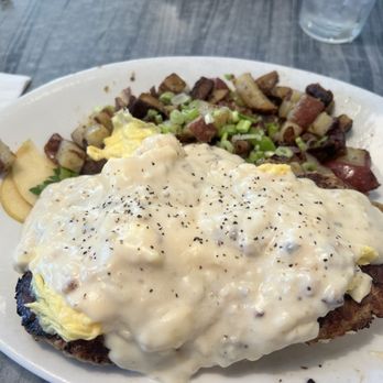 Hot Off The Griddle - H.O.T.G Scramble with potatoes - Breakfast & Brunch Near Me - Sacramento, California Hot Off The Griddle - H.O.T.G Scramble with potatoes - Breakfast & Brunch Near Me - Sacramento, California