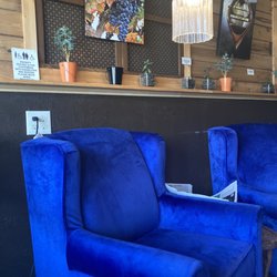 Madrona Cafe - Seating area