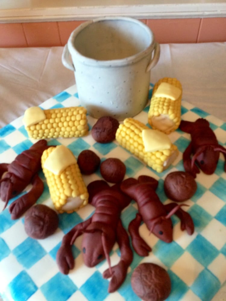 Exquisite Cakes by Donna