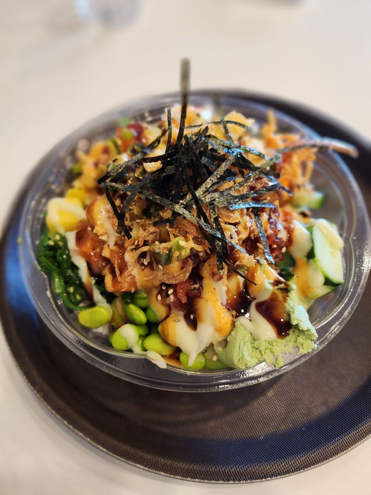 HAWAII POKE BOWL FORKS Updated October 2024 35 Photos & 49 Reviews 306 Town Center Blvd