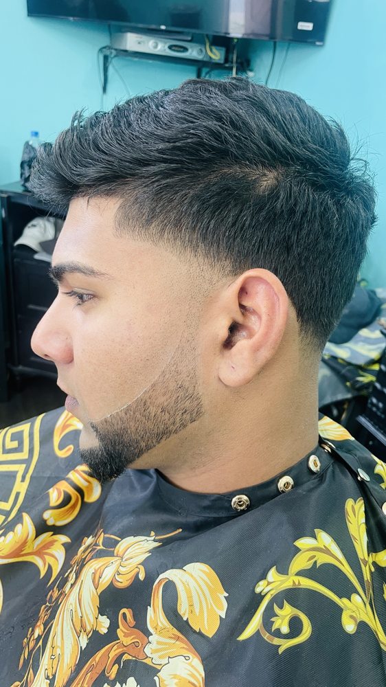Specialist Barbershop Logo