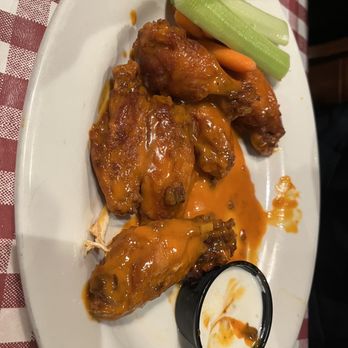 J Timothy's Taverne - Buffalo Wings "dirt" style - American Near Me - Plainville, Connecticut