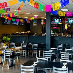 Santi’s Mexican Grill and Sports Bar