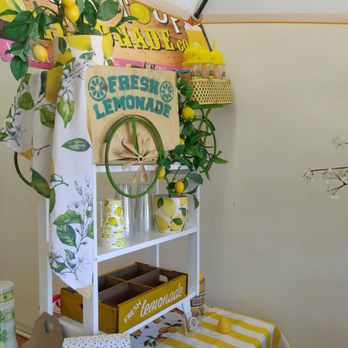 Pucker Up Lemonade Company - Collectors cups/merch - Juice Bars & Smoothies Near Me - Compton, California Pucker Up Lemonade Company - Collectors cups/merch - Juice Bars & Smoothies Near Me - Compton, California
