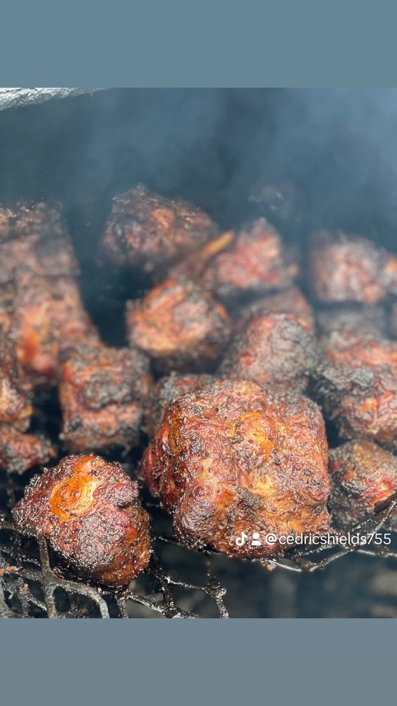 Food from Tender Bonez BBQ