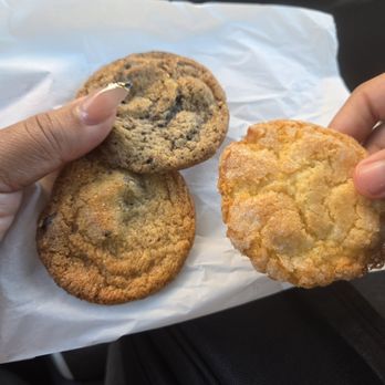 Crunchy B’s - Chocolate chip, oreo, and sugar cookie - Bakeries Near Me - Lancaster, Texas