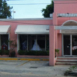 Rosas y azares - Exterior