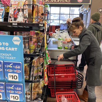 Marketplace IGA - a woman shopping at a grocery store - Grocery Near Me - Kelowna, British Columbia Marketplace IGA - a woman shopping at a grocery store - Grocery Near Me - Kelowna, British Columbia