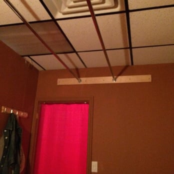Wonderland Spa - A room with a pole, for hanging your laundry? - Massage Near Me - Forest Hills, New York Wonderland Spa - A room with a pole, for hanging your laundry? - Massage Near Me - Forest Hills, New York