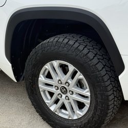 Black's Tire & Auto Service