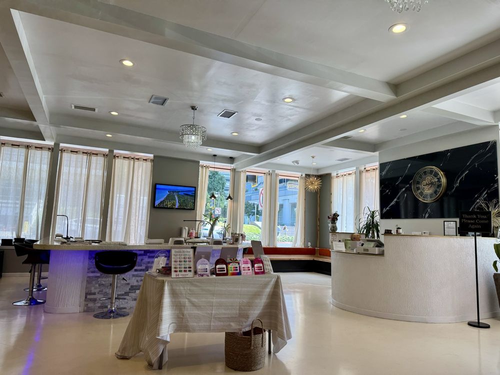 Beau Den Spa & Nails