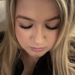 Makki Studio - After lash extensions (cat eye, volume Russian lash set, longest length)