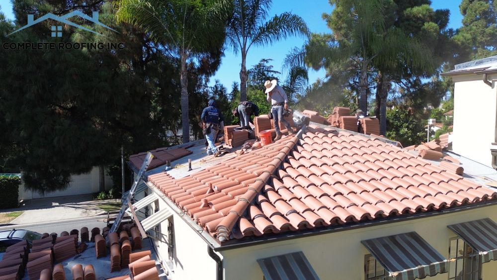 Slide of Complete Roofing