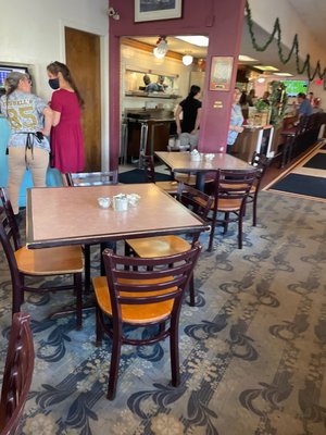 Russell's Marina Grill by null