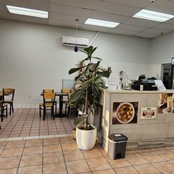 Pho Trin - The inside of the restaurant