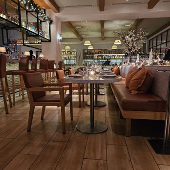 Fig & Olive - French Near Me - Houston, Texas Fig & Olive - French Near Me - Houston, Texas