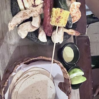 Cielito Lindo - Bbq plate - Mexican Near Me - Cozumel, ROO Cielito Lindo - Bbq plate - Mexican Near Me - Cozumel, ROO