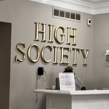High Society Collective - Love the interior - Hair Stylists Near Me - Delaware, Ohio High Society Collective - Love the interior - Hair Stylists Near Me - Delaware, Ohio