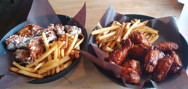 Wicked Eats Kitchen + Bar by null