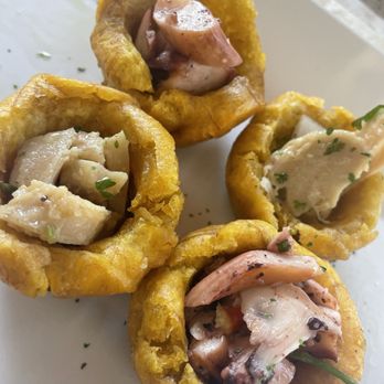 La Villa de Lester - Tostones with conch & octopus - Seafood Near Me - Dorado, Puerto Rico La Villa de Lester - Tostones with conch & octopus - Seafood Near Me - Dorado, Puerto Rico
