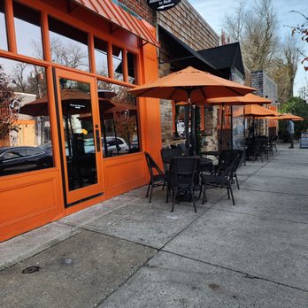 Miss Shirley's Cafe, Roland Park - American Near Me - Baltimore, Maryland
