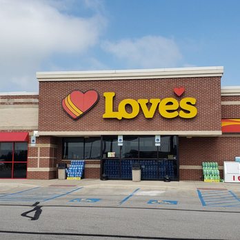 Love's Travel Stop - Front of store! - Gas Stations Near Me - Perrysburg, Ohio
