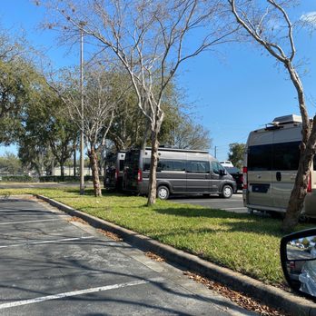 La Mesa RecVan - Sanford - Large selection of class BRV's - RV Dealers Near Me - Sanford, Florida La Mesa RecVan - Sanford - Large selection of class BRV's - RV Dealers Near Me - Sanford, Florida