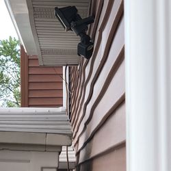 Lowe's Home Improvement - Warped siding, east side