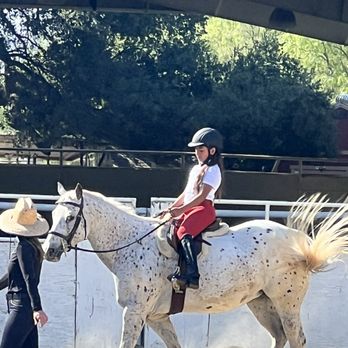 Mulberrymare Equestrian - Horseback Riding Near Me - Santa Clarita, California