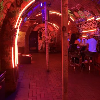 Devil's Hideaway - Wine Bars Near Me - Tempe, Arizona