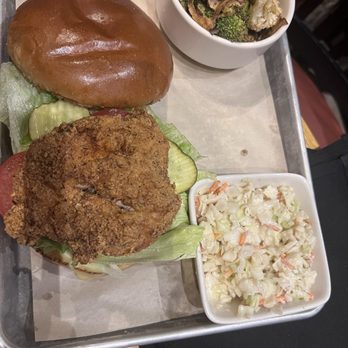 BJ's Restaurant & Brewhouse - Pizza Near Me - Brea, California