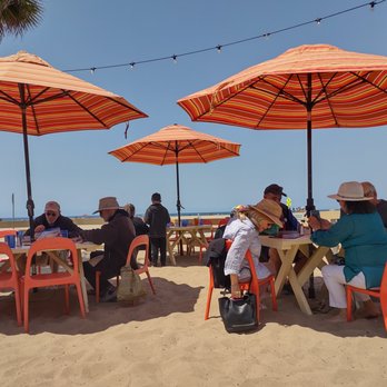 Back On the Beach - Outdoor seating area - American Near Me - Santa Monica, California Back On the Beach - Outdoor seating area - American Near Me - Santa Monica, California