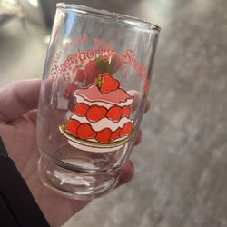 The Gypsy's Den - Awww...strawberry shortcake