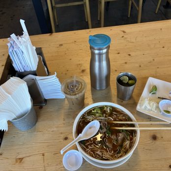Pho Legend - The large house special - Noodles Near Me - Los Angeles, California Pho Legend - The large house special - Noodles Near Me - Los Angeles, California