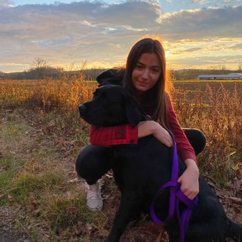 Shoreline Happy Paws - Annalise with Chachi - Pet Sitting Near Me - Old Saybrook, Connecticut Shoreline Happy Paws - Annalise with Chachi - Pet Sitting Near Me - Old Saybrook, Connecticut