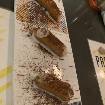 Pasta Eater - Cannoli - Italian Near Me - New York, New York