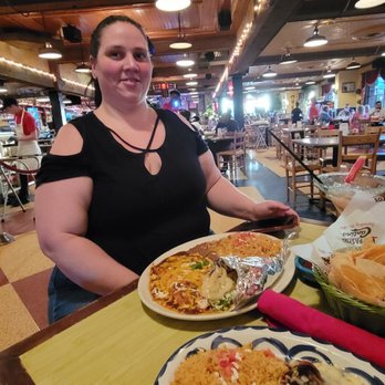 Pappasitos Cantina - Two enchiladas with a huge taco rice and refried beans! The rice amazing! - Tex-Mex Near Me - Houston, Texas Pappasitos Cantina - Two enchiladas with a huge taco rice and refried beans! The rice amazing! - Tex-Mex Near Me - Houston, Texas