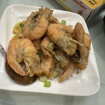 R & G Lounge - Salt & Pepper Prawns / 蝦 椒鹽中蝦 - Seafood Near Me - San Francisco, California R & G Lounge - Salt & Pepper Prawns / 蝦 椒鹽中蝦 - Seafood Near Me - San Francisco, California