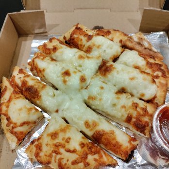 Johnny Mo's Pizzeria - Cheese bread - Pizza Near Me - Seattle, Washington