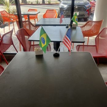 Sampa's Pizza Cafe - Sit down area - Pizza Near Me - Marina del Rey, California Sampa's Pizza Cafe - Sit down area - Pizza Near Me - Marina del Rey, California