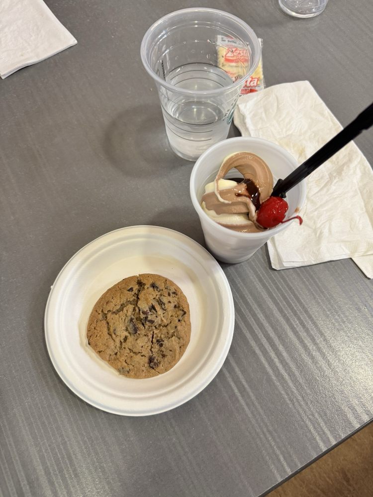 Food from Crossroads Cafe