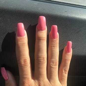 Divine Nails - Middle finger is bigger than any nail on any other finger. Thickness in the acrylic is ridiculous. - Nail Salons Near Me - Baldwin Park, California