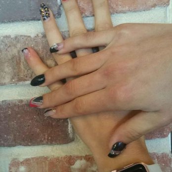 Prima Salon - Sonia put my nails on Fleek. - Hair Salons Near Me - Caldwell, New Jersey
