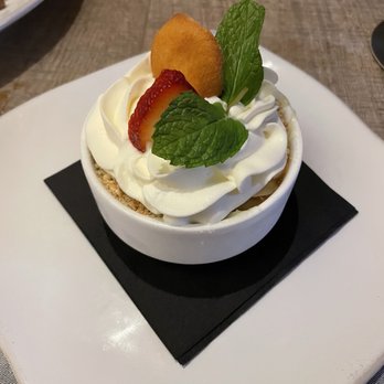 Field & Tides - Banana Pudding - Southern Near Me - Houston, Texas Field & Tides - Banana Pudding - Southern Near Me - Houston, Texas