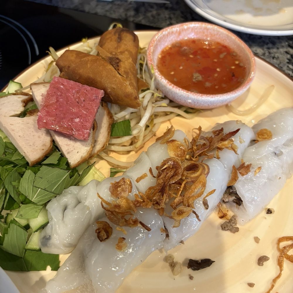 Gạo Vietnamese Kitchen - Vietnamese Near Me - Boston, Massachusetts