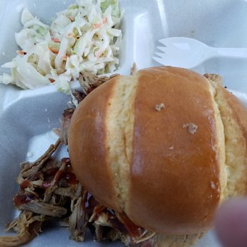 Beach Bum Barbecue - Pulled Pork and cole slaw - Barbeque Near Me - Indianapolis, Indiana