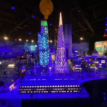 Legoland Discovery Center - The large Bay Area build is one of the highlights - Indoor Playcenter Near Me - Milpitas, California Legoland Discovery Center - The large Bay Area build is one of the highlights - Indoor Playcenter Near Me - Milpitas, California