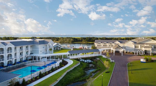 Beaufort Hotel by null